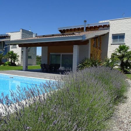 Villa Ocra Lignano Sabbiadoro Exterior photo